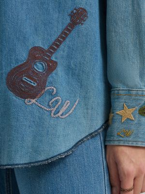 Lainey Wilson x Wrangler Embroidered Denim Shirt