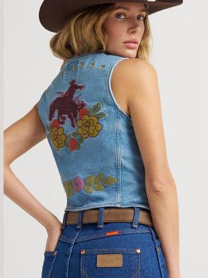 Lainey Wilson x Wrangler Embroidered Denim Vest | The Look of