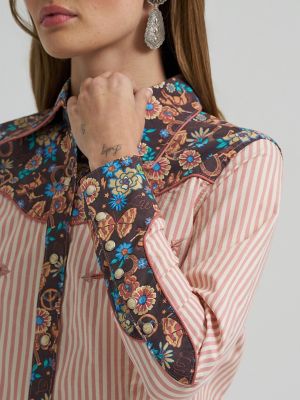 Lainey Wilson x Wrangler Prairie Print Western Snap Shirt
