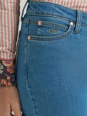 Lainey Wilson x Wrangler Embellished Mae Bootcut Jean