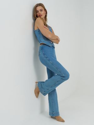 Lainey Wilson x Wrangler Novelty Pull-On Flare Jean in Indigo alternative view 5