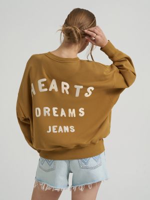 Lainey Wilson x Wrangler Hearts Dreams Sweatshirt