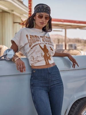 Lainey Wilson x Wrangler Buzzards Oversized Tee