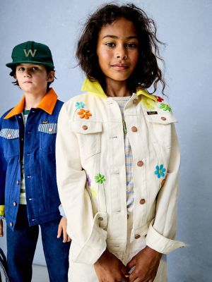 Wrangler x STATE Girl's Garden Denim Jacket in Flowers alternative view 6