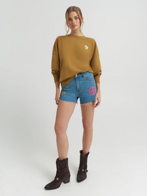 Lainey Wilson x Wrangler Embroidered Cowboy Short