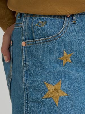 Lainey Wilson x Wrangler Embroidered Cowboy Short
