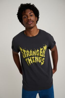Wrangler x Stranger Things T-Shirt in Washed Black alternative view 4