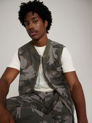 Wrangler x Stranger Things Mike/Lucas Vest in Battlefield Camo alternative view 4
