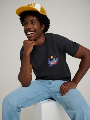 Wrangler x Stranger Things Bradley's Big Buy T-Shirt in Washed Black alternative view 5