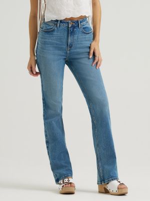 Women's Wrangler&reg; High Rise Bold Boot Jean in Ivy alternative view 4
