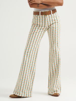 Women's Print 70's Flare Jean in Folksy Floral alternative view 4