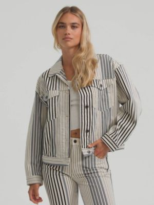 Women's Stripe Cowgirl Cut Jacket in Multi Blue Stripe alternative view 2