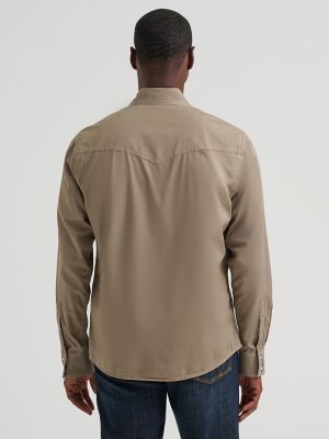 Men's Wrangler Retro&reg; Premium Western Snap Solid Shirt in Tan