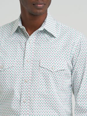 Men's 20X&reg; Competition Advanced Comfort Long Sleeve Two Pocket Western Snap Shirt in Red Green Diamond