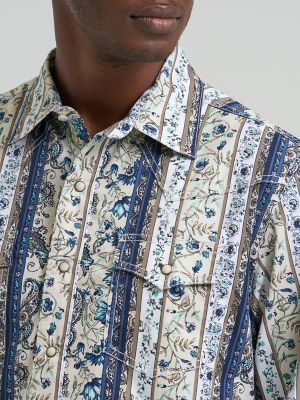 Men's Wrangler Retro&reg; Premium Long Sleeve Western Snap Printed Shirt in Striped Paisley