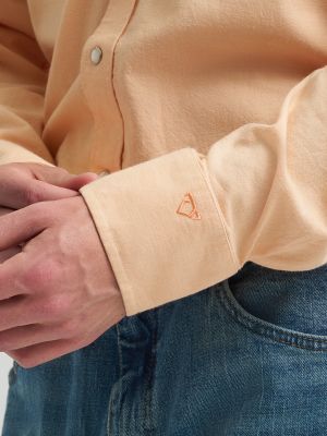 Men's Cody Johnson Two Pocket Western Snap Shirt in Peach