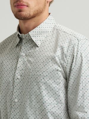 Men's Cody Johnson One Pocket Button Down Shirt in Green Tan Cross alternative view 3
