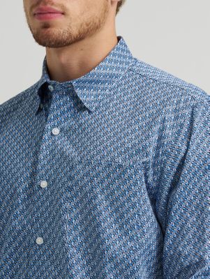 Men's Cody Johnson One Pocket Button Down Shirt in Blue Folds alternative view 3
