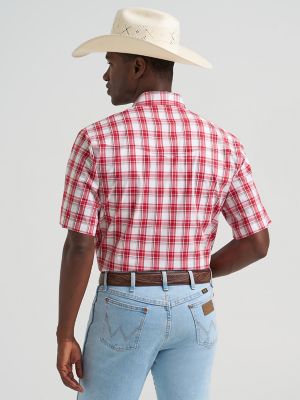 Men's Wrinkle Resist Short Sleeve Western Snap Plaid Shirt in Picnic Blanket alternative view 2