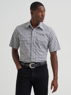 Men's Wrinkle Resist Short Sleeve Western Snap Plaid Shirt