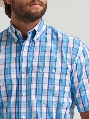Wrangler&reg; George Strait&trade; Short Sleeve One Pocket Button Down Shirt in Big Blue Plaid