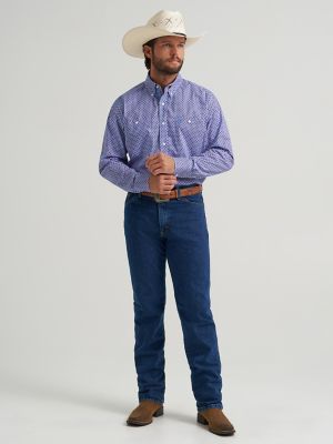 Wrangler&reg; George Strait&trade; Long Sleeve Button Down Two Pocket Shirt in Red Blue Sparks alternative view