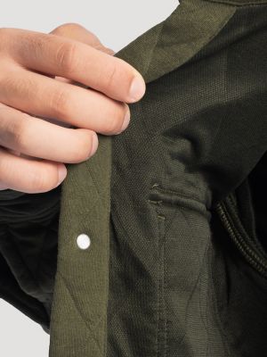 Men's Workwear Diamond Quilted Shacket in Grape Leaf Green
