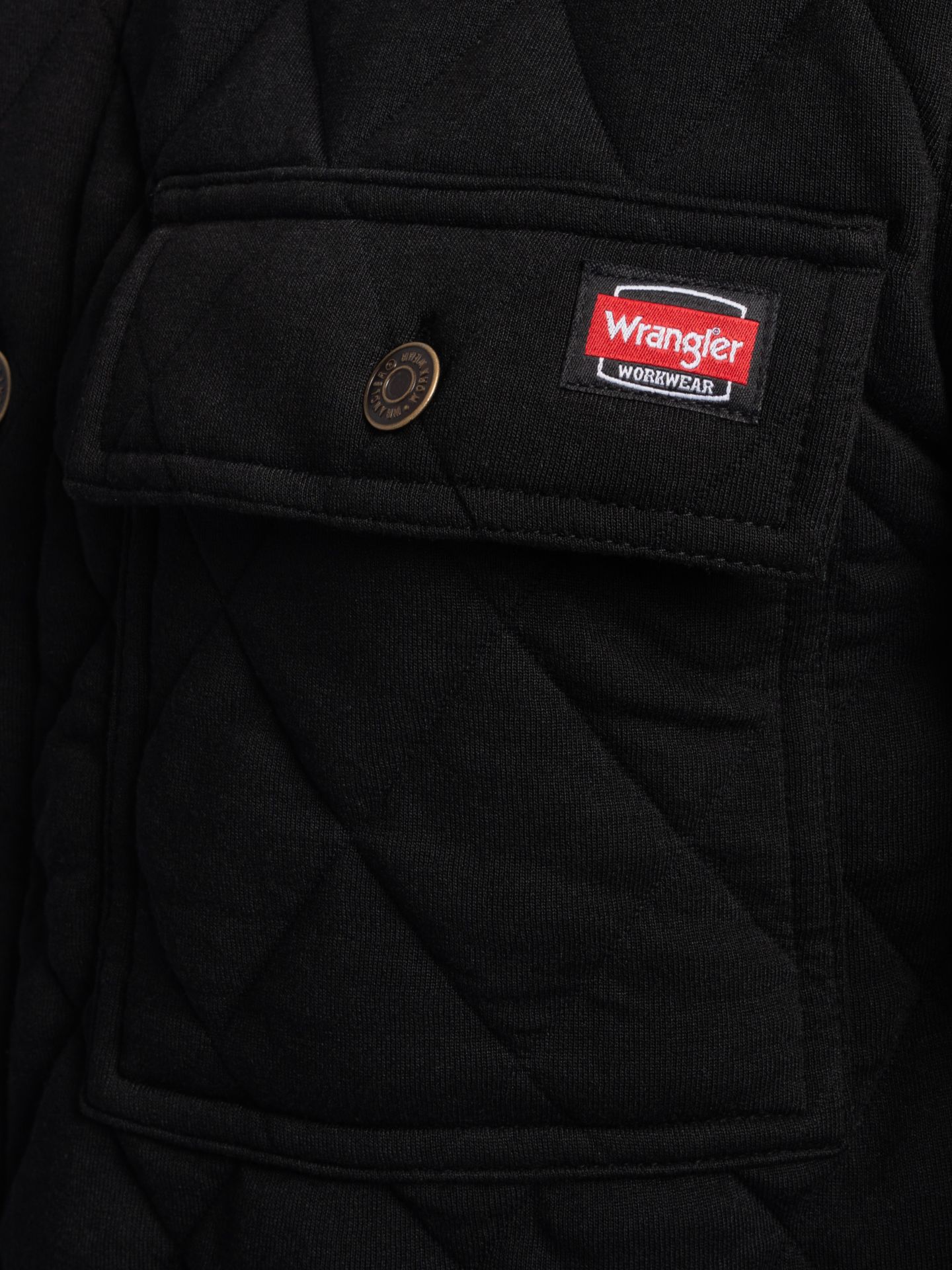 Мужские куртки Wrangler Workwear Diamond Quilted Shacket, цвет: Чёрный — фото 6