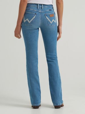 Women's Wrangler Retro&reg; Mae Mid Rise Bootcut Jean in Illiana alternative view