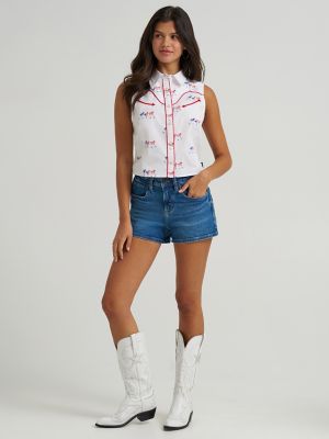 Women's Wrangler Sleeveless Americana Western Snap Shirt in White alternative view