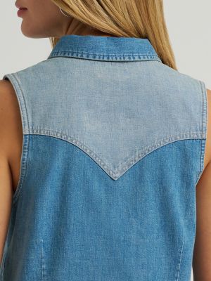 Women's Horseshoe Sleeveless Denim Snap Shirt