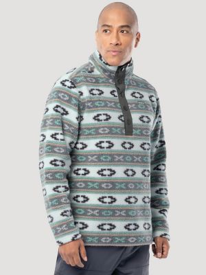 Men's Wrangler ATG&trade; Sherpa Pattern Pullover in Grey alternative view 3