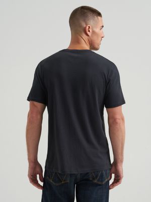 Eagle Landing Graphic T-Shirt