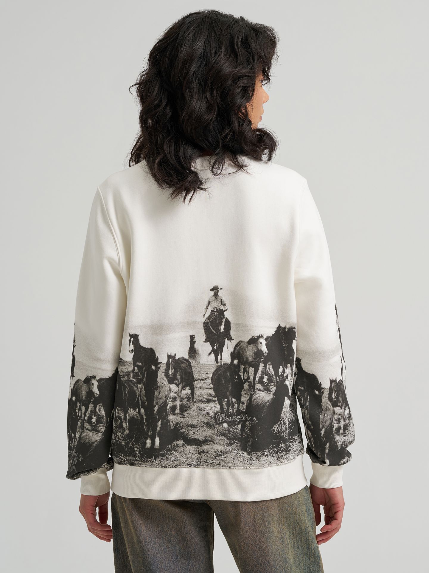Женский свитер Wrangler Archival Graphic Fleece Reg Pullover, цвет: Egret — фото 5
