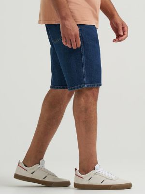 Men's Wrangler&reg; Five Star Premium 5-pocket Relaxed Denim Short in Stonewash Dark alternative view 3