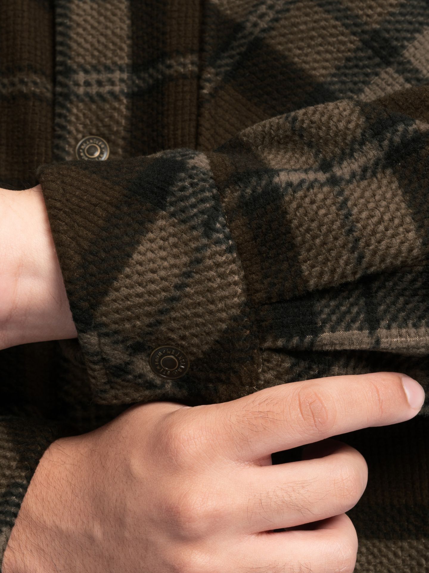 Мужская рубашка Wrangler Faux Shearling Workwear Flannel Overshirt, цвет: Коричневый клетчатый — фото 8