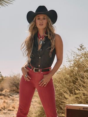 Lainey Wilson x Wrangler Black Denim Sleeveless Shirt