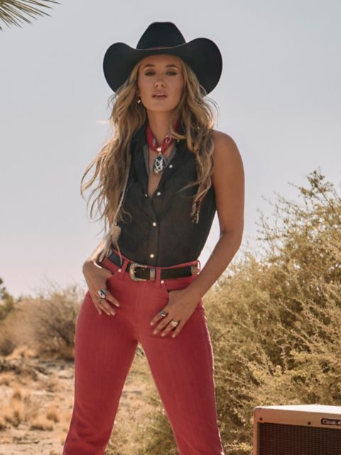 Женские рубашки Wrangler Lainey Wilson x Wrangler Black Denim Sleeveless Shirt