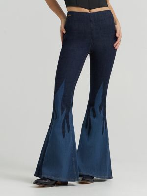 Lainey Wilson x Wrangler Flame Pull On Bell Bottoms