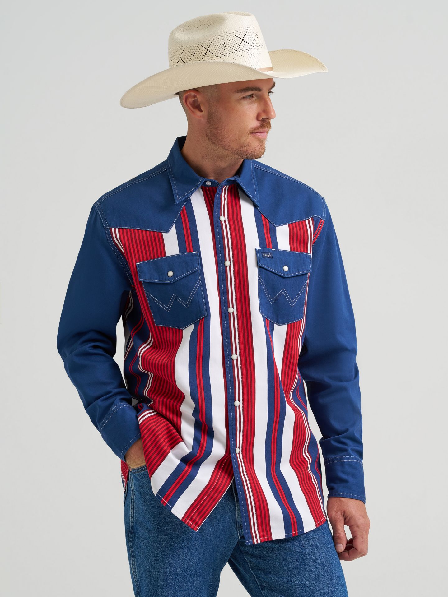 Мужские рубашки Wrangler Lone Star Brushpopper Western Snap Workshirt, цвет: Americana Bold — фото 3