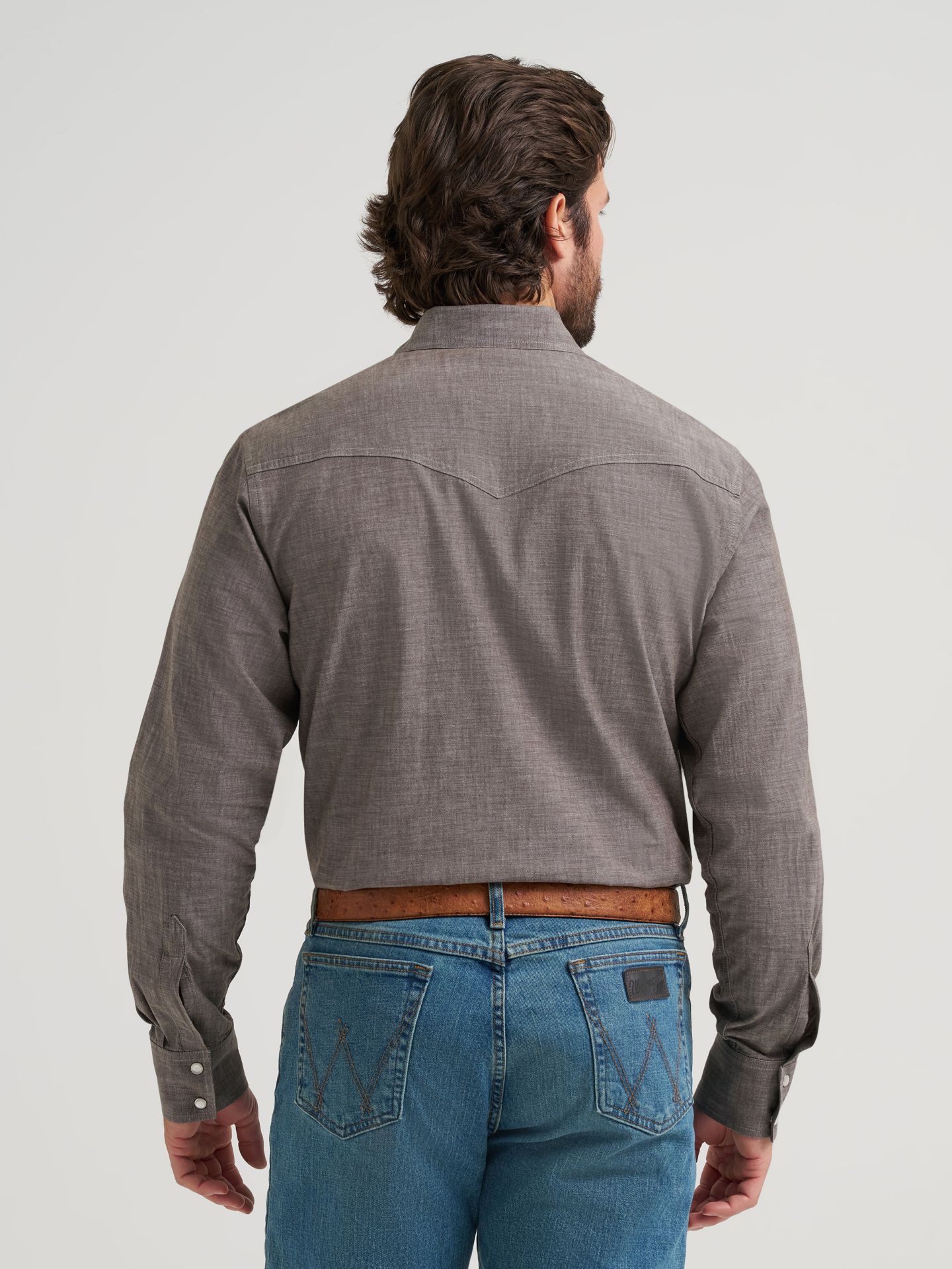 Мужская рубашка Wrangler Cody Johnson Two Pocket Western Snap, цвет: Чёрный оливковый — фото 3