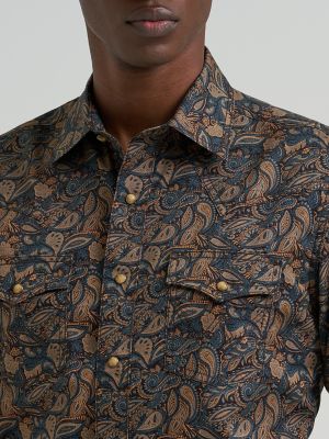 Men's Wrangler Retro&reg; Premium Long Sleeve Western Snap Printed Shirt in Royal Scroll alternative view 3