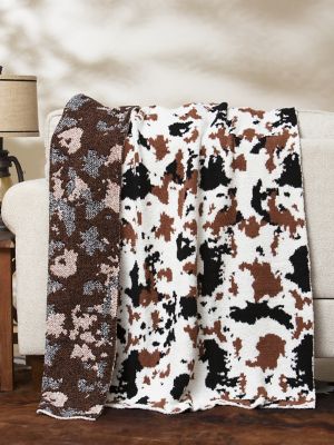 Wrangler Stretchy Throw Blanket in Brown/White