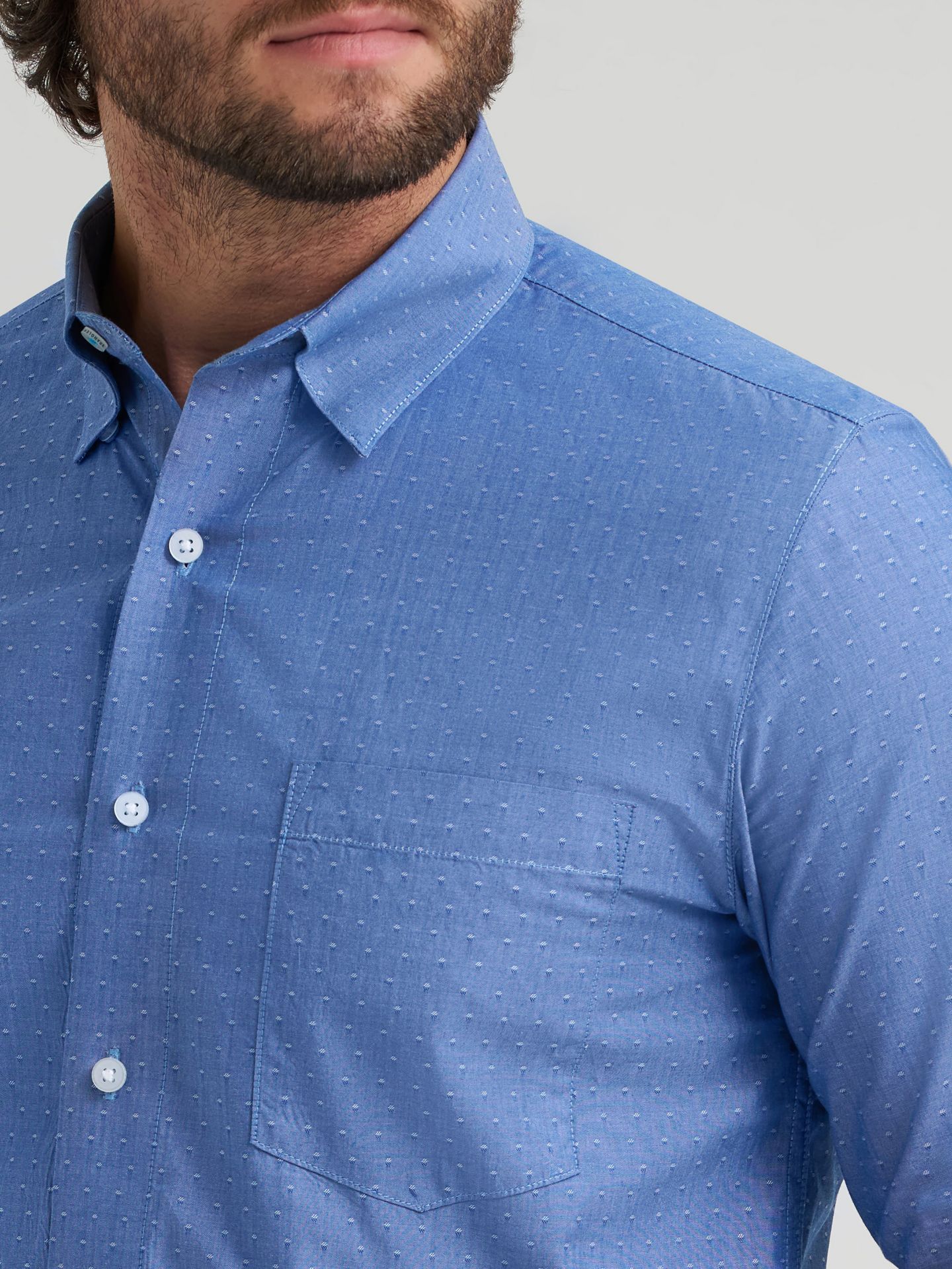 Мужская рубашка Wrangler Cody Johnson One Pocket Button Down Shirt, цвет: Arrow Dots — фото 4