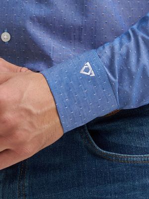 Men's Cody Johnson One Pocket Button Down Shirt in Arrow Dots