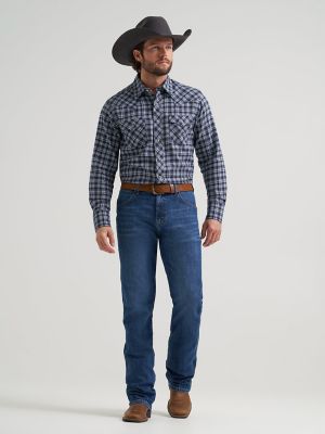 Men's Wrangler Retro&reg; Slim Fit Bootcut Jean in Lexford
