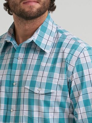 Men's Wrinkle Resist Long Sleeve Western Snap Plaid Shirt in Seaside alternative view 3