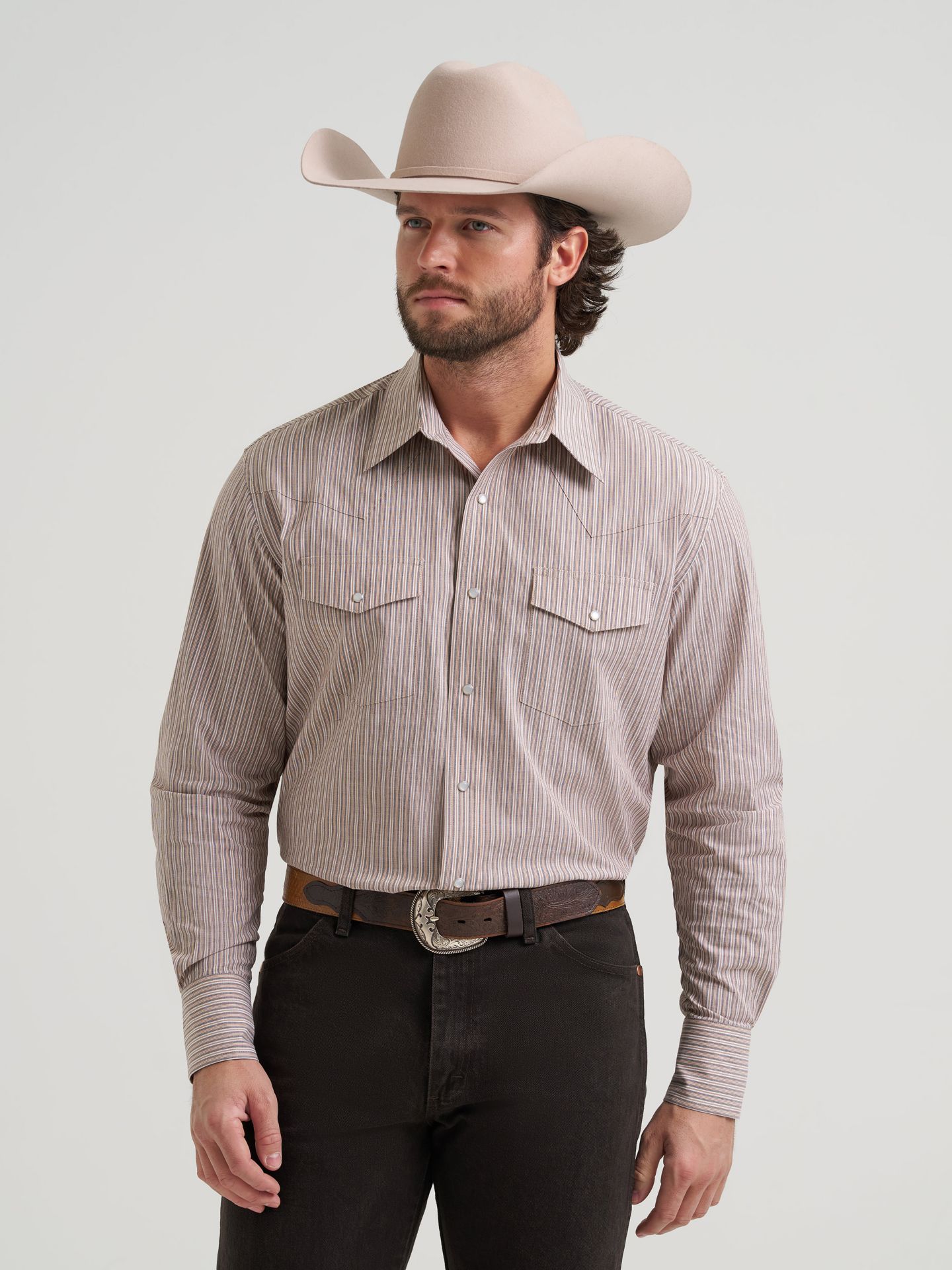 Мужская рубашка Wrangler Wrinkle Resist Long Sleeve Western Snap Stripe, цвет: Коричный — фото 1