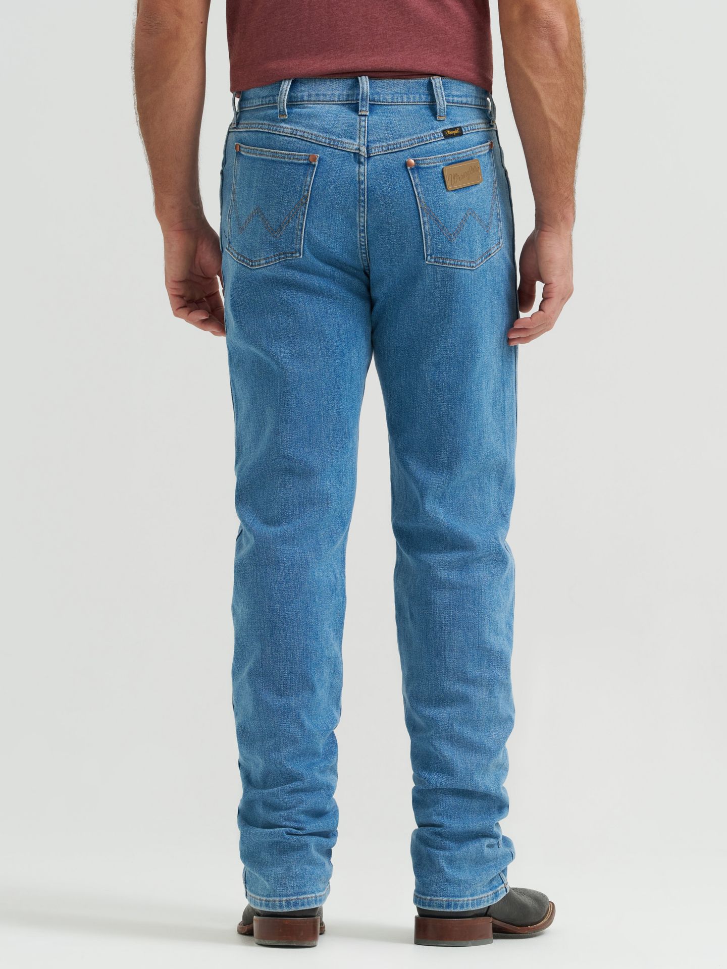 Мужские джинсы Wrangler Toughlite™ Cowboy Cut® Original Fit, цвет: Серо-бежевый — фото 3