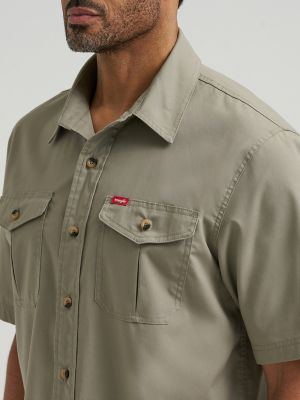 Men's Relaxed Stretch Poplin Shirt in Vetiver alternative view 4